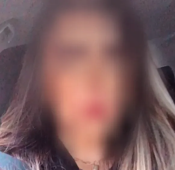 Ayla, 39