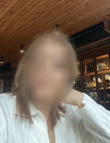 Ayla, 40