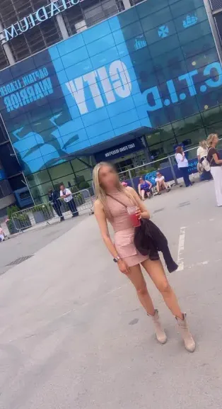 Bo, 28