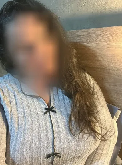 Kim, 33