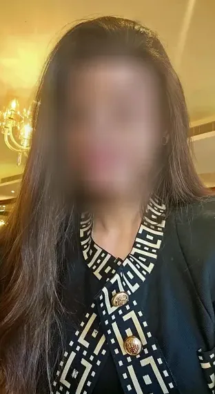 Kim, 37