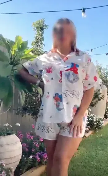 Noa, 33