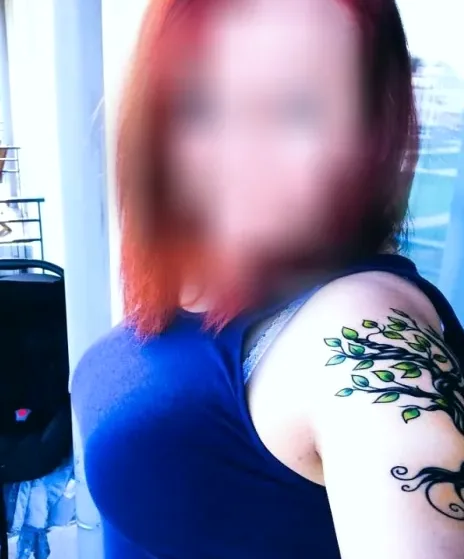 Olivia, 38