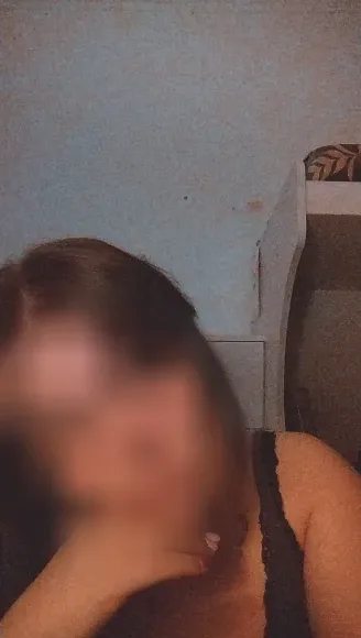 Renske, 29