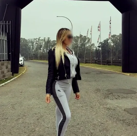 Sofie, 30