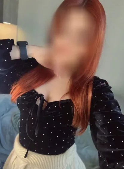 Sophie, 26