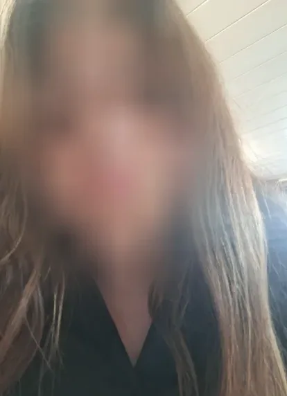 Tess, 27