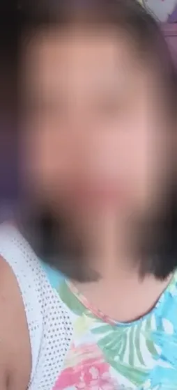 Yasmin, 37